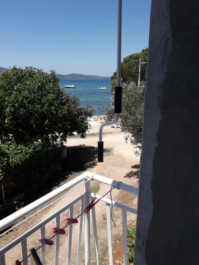Apartamento Crancina Sveti Filip i Jakov Exterior foto